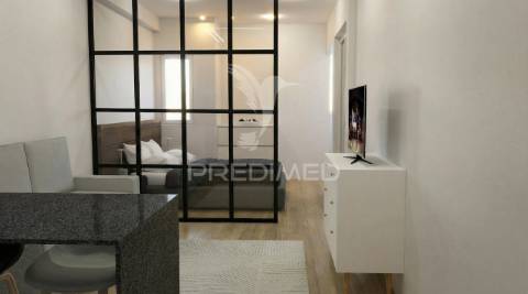 Apartamento t0 remodelado com vista mar