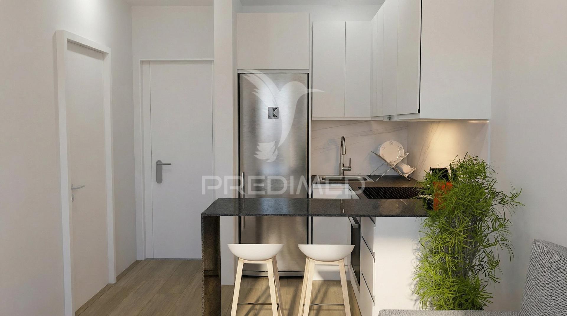 Apartamento t0 remodelado com vista mar