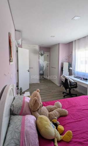 Moradia independente t4 + 1 bairro girassol - caneças