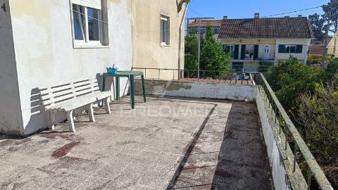 Moradia t5 bi-familiar