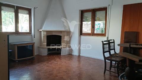 Moradia t5 bi-familiar