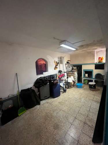 Moradia t5 bi-familiar