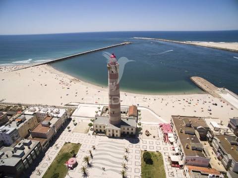 Moradia t5 praia da barra