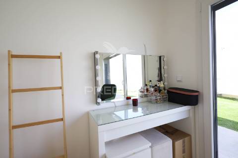 Moradia t4, em condomínio privado