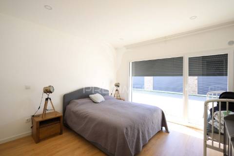 Moradia t4, em condomínio privado