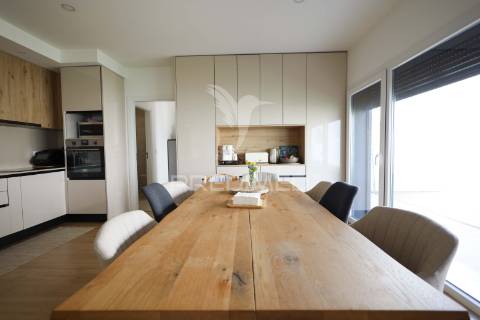 Moradia t4, em condomínio privado