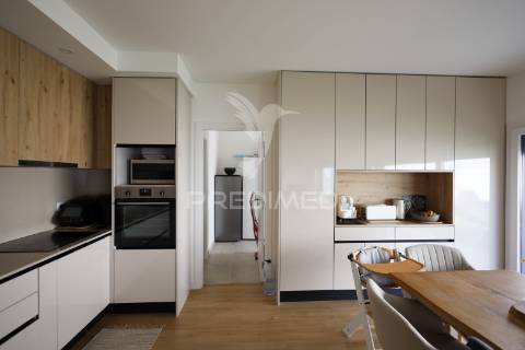 Moradia t4, em condomínio privado