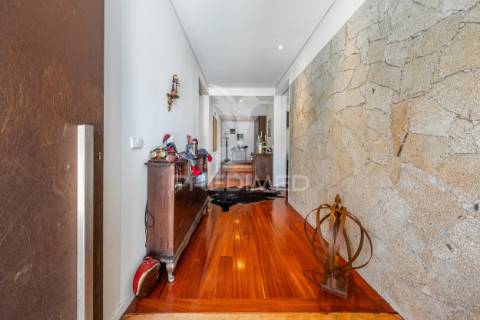 Excelente moradia com piscina – trandeiras, braga