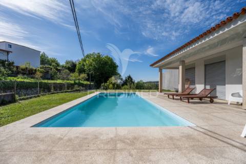 Excelente moradia com piscina – trandeiras, braga