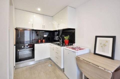 Arrenda-se moradia t0 em campanhã