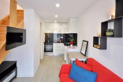 Arrenda-se moradia t0 em campanhã