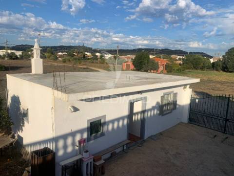 Moradia isolada em tunes, algarve