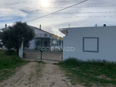 Moradia isolada em tunes, algarve