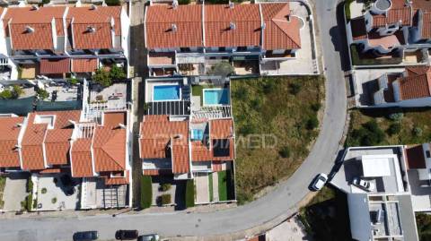 Moradia t4 com piscina em casas da audiência, monte gordo