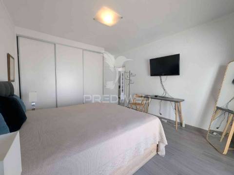 Moradia t4 com piscina em casas da audiência, monte gordo