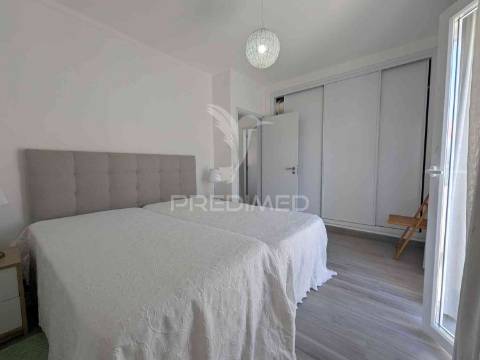 Moradia t4 com piscina em casas da audiência, monte gordo