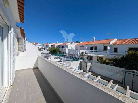 Moradia t4 com piscina em casas da audiência, monte gordo