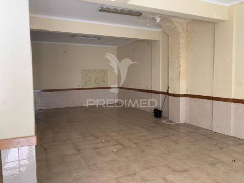 Loja | casais mem martins | arrendamento