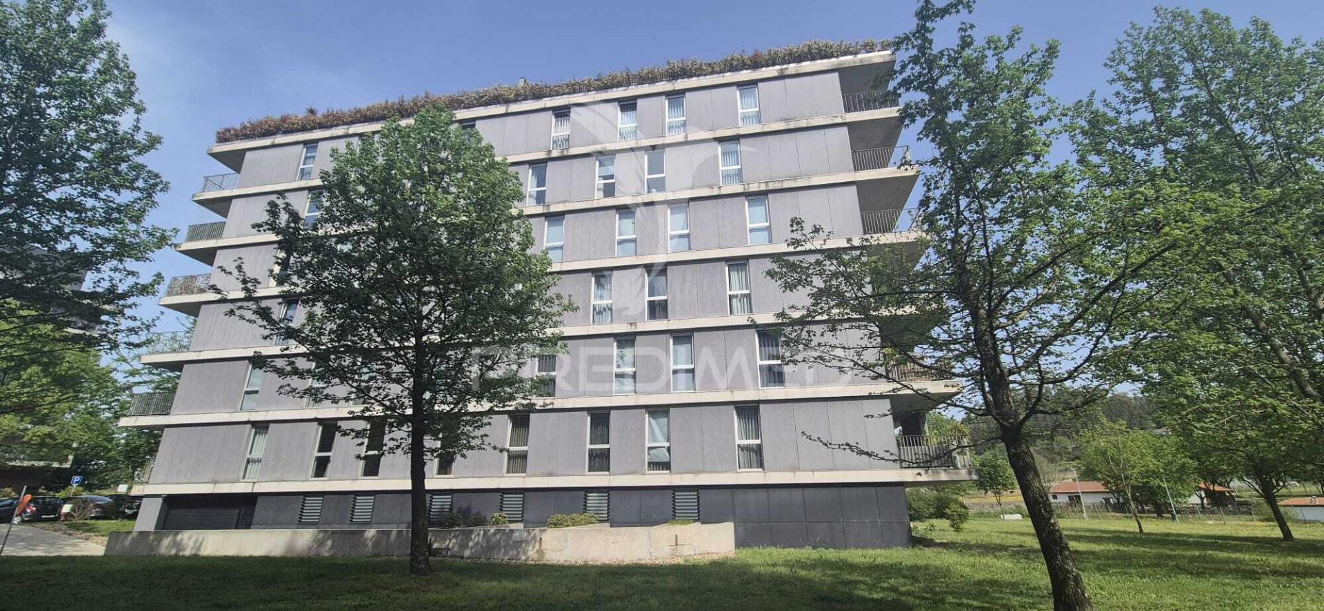 Fantástico apartamento t3 -  acrescentar, em real