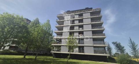 Fantástico apartamento t3 -  acrescentar, em real