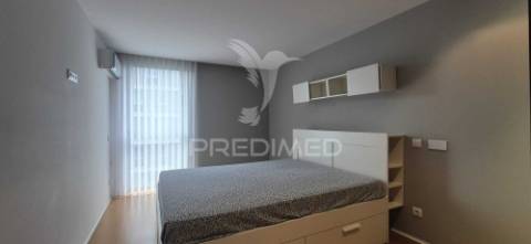 Fantástico apartamento t3 -  acrescentar, em real