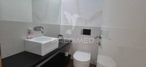 Fantástico apartamento t3 -  acrescentar, em real