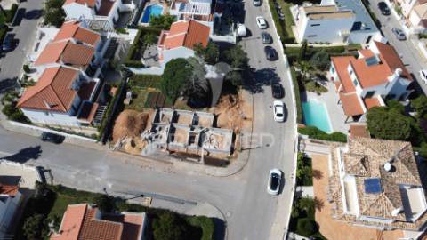 Moradia t3 com piscina, casas da audiência, perto da praia