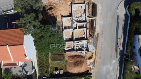 Moradia t3 com piscina, casas da audiência, perto da praia