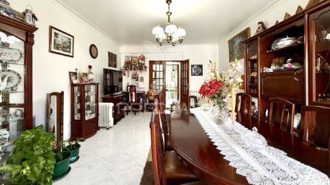 T2 com arrecadação na quinta do conde