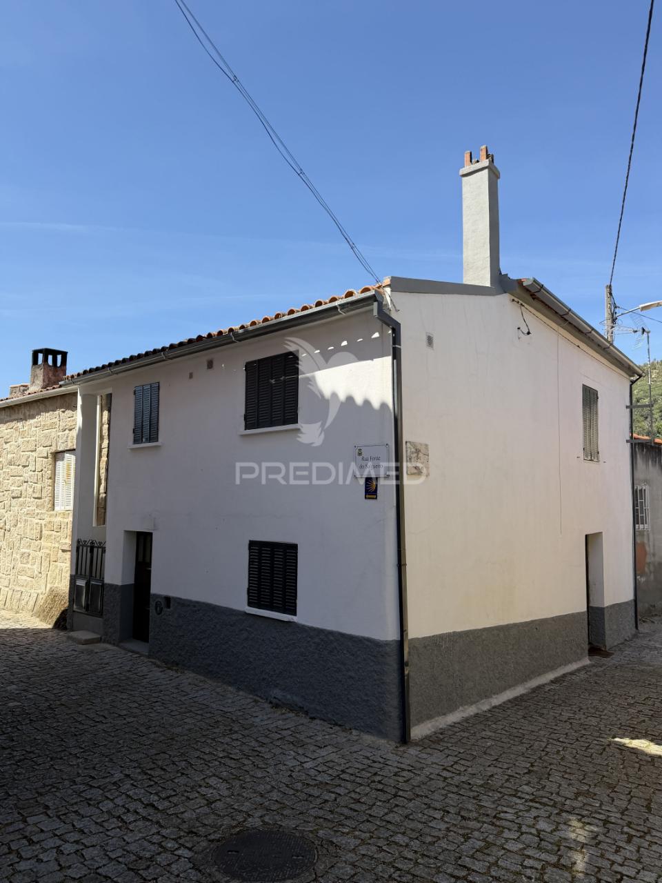 Moradia renovada em pêro viseu