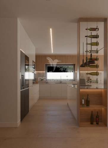 Moradia t4 de arquitetura moderna – urbanização da meia via