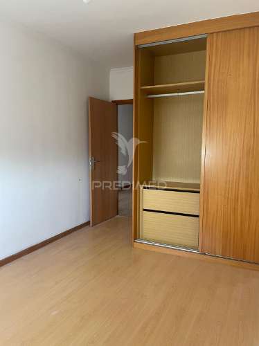 Apartamento t2 para arrendamento em real