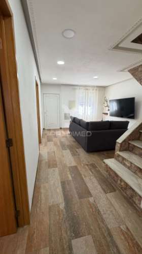 Moradia t2+2 com parqueamento (centro de setúbal)