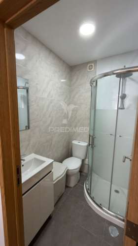 Moradia t2+2 com parqueamento (centro de setúbal)