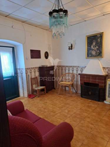 Casinha típica alentejana t1 - pias