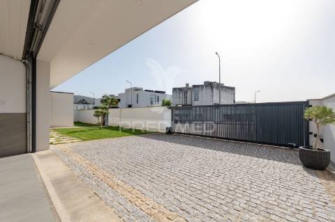 Moradia individual fraião