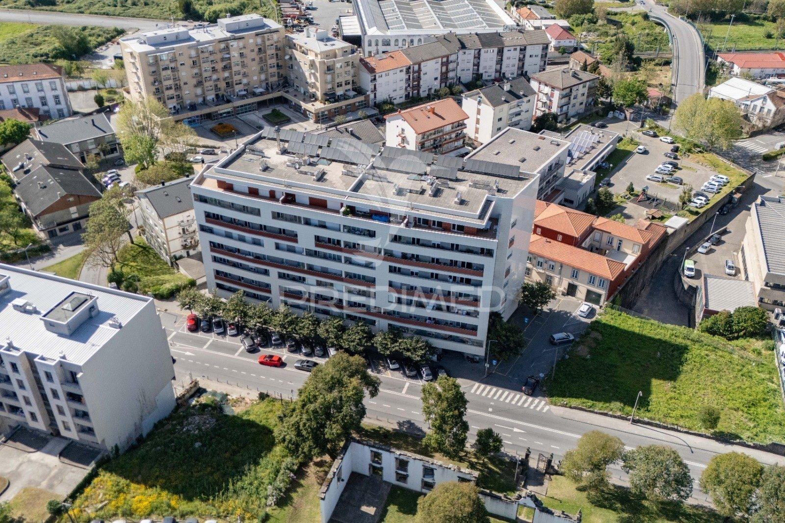 Incrível penthouse t5 em maximinos, braga – vistas panorâmicas sobre toda a cidade