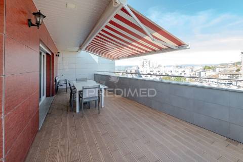 Incrível penthouse t5 em maximinos, braga – vistas panorâmicas sobre toda a cidade