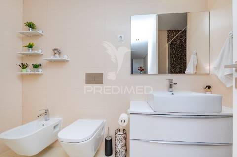 Incrível penthouse t5 em maximinos, braga – vistas panorâmicas sobre toda a cidade