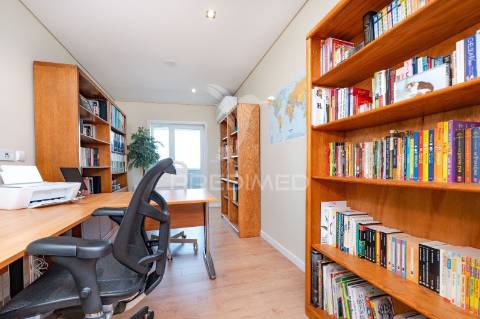 Incrível penthouse t5 em maximinos, braga – vistas panorâmicas sobre toda a cidade