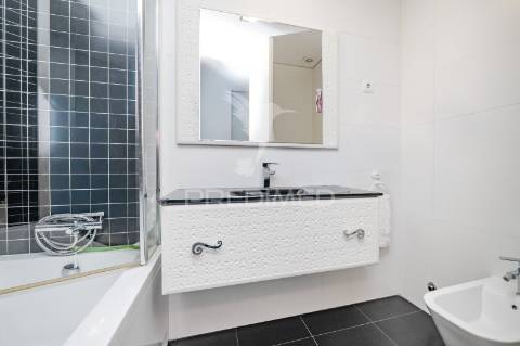 Incrível penthouse t5 em maximinos, braga – vistas panorâmicas sobre toda a cidade