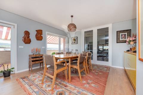 Incrível penthouse t5 em maximinos, braga – vistas panorâmicas sobre toda a cidade