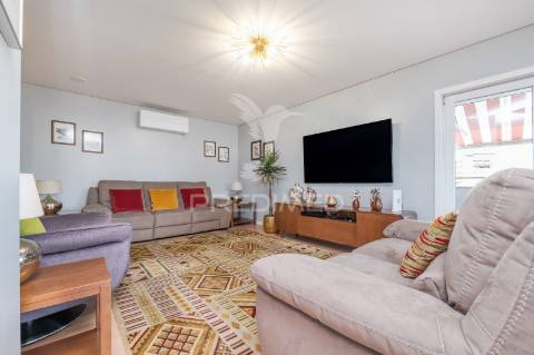 Incrível penthouse t5 em maximinos, braga – vistas panorâmicas sobre toda a cidade