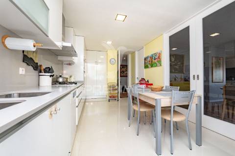 Incrível penthouse t5 em maximinos, braga – vistas panorâmicas sobre toda a cidade