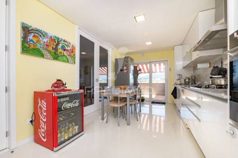 Incrível penthouse t5 em maximinos, braga – vistas panorâmicas sobre toda a cidade