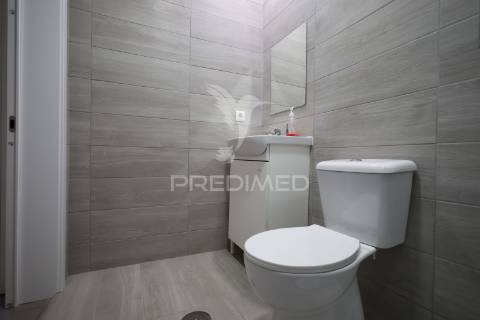 R/c de moradia t1 + 1