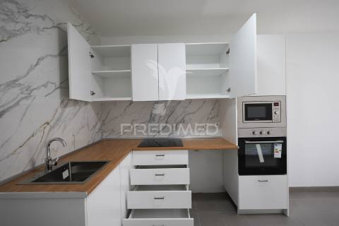 R/c de moradia t1 + 1