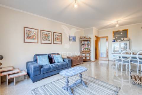 T1+1 com garagem fechada | oportunidade em vilar do andorinho