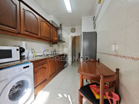 Apartamento t2 no lumiar – excelente localização!