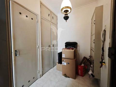 Apartamento t2 no lumiar – excelente localização!